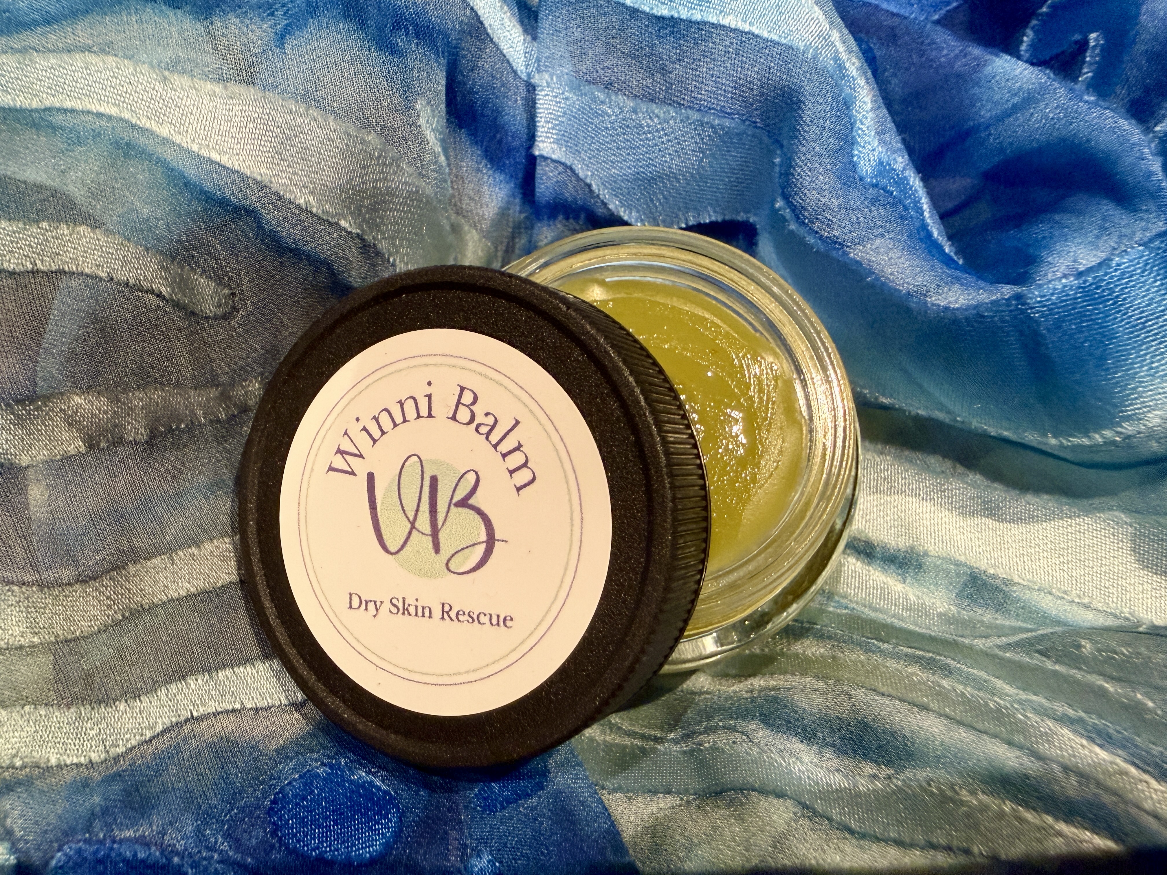 Organic Skin Moisturizer Salve - Detail view